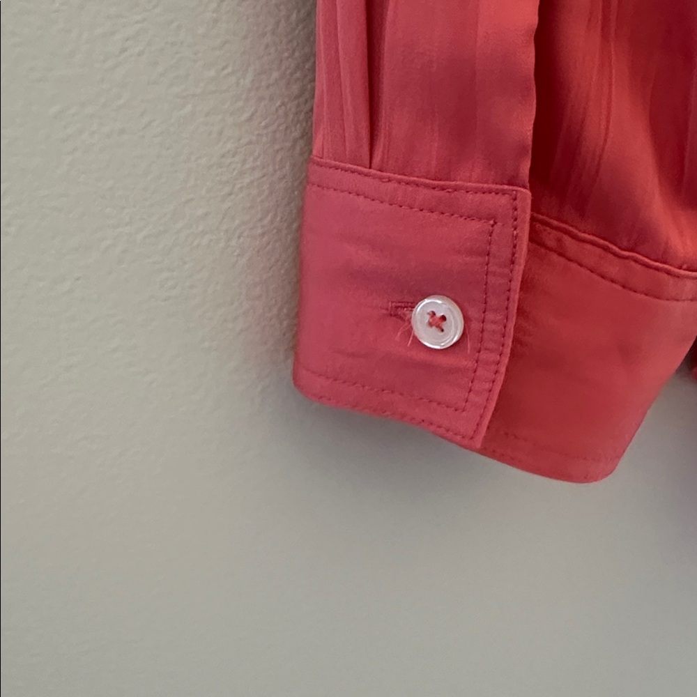 Anthropologie Women’s Relaxed Buttondown Shirt Coral Rose Sz Medium Chic Office - Picture 8 of 10